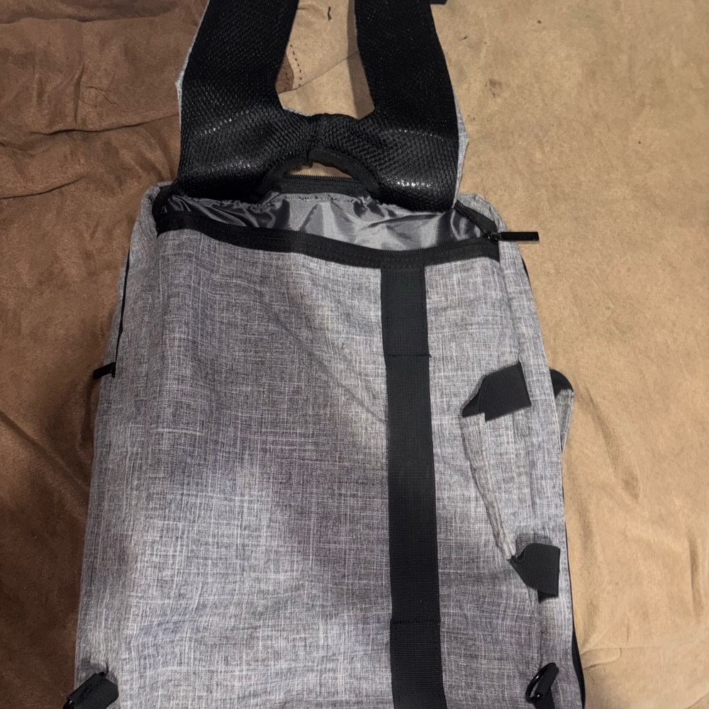 Multifunctional Backpack/Briefcase/Work Bag - image 4